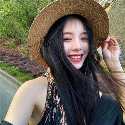 北极百货的秋乃小姐